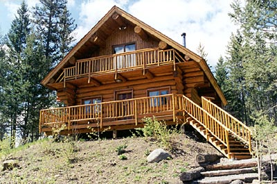 Log Home Exterior Photo