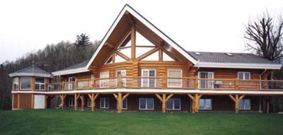 Log Home Exterior Photo