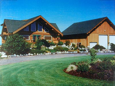 Log Home Exterior Photo